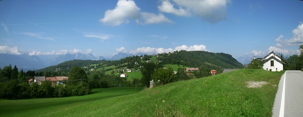 Blick von Valmorel richtung Alpen